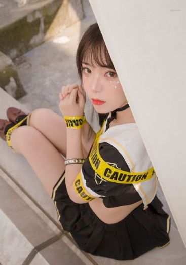 韩国电影《调教办公室》-神马不卡高清在线观看