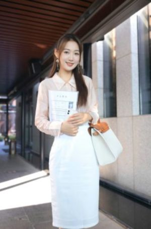 爆操白丝美女-最近手机免费手机观看