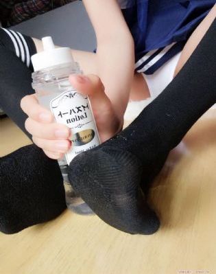 国产又粗又猛又大爽又黄国产粗-日韩免费老版国语字幕