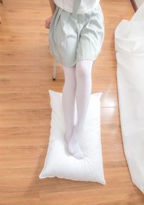 亚洲AV日韩精品-双语中字完整视频大全